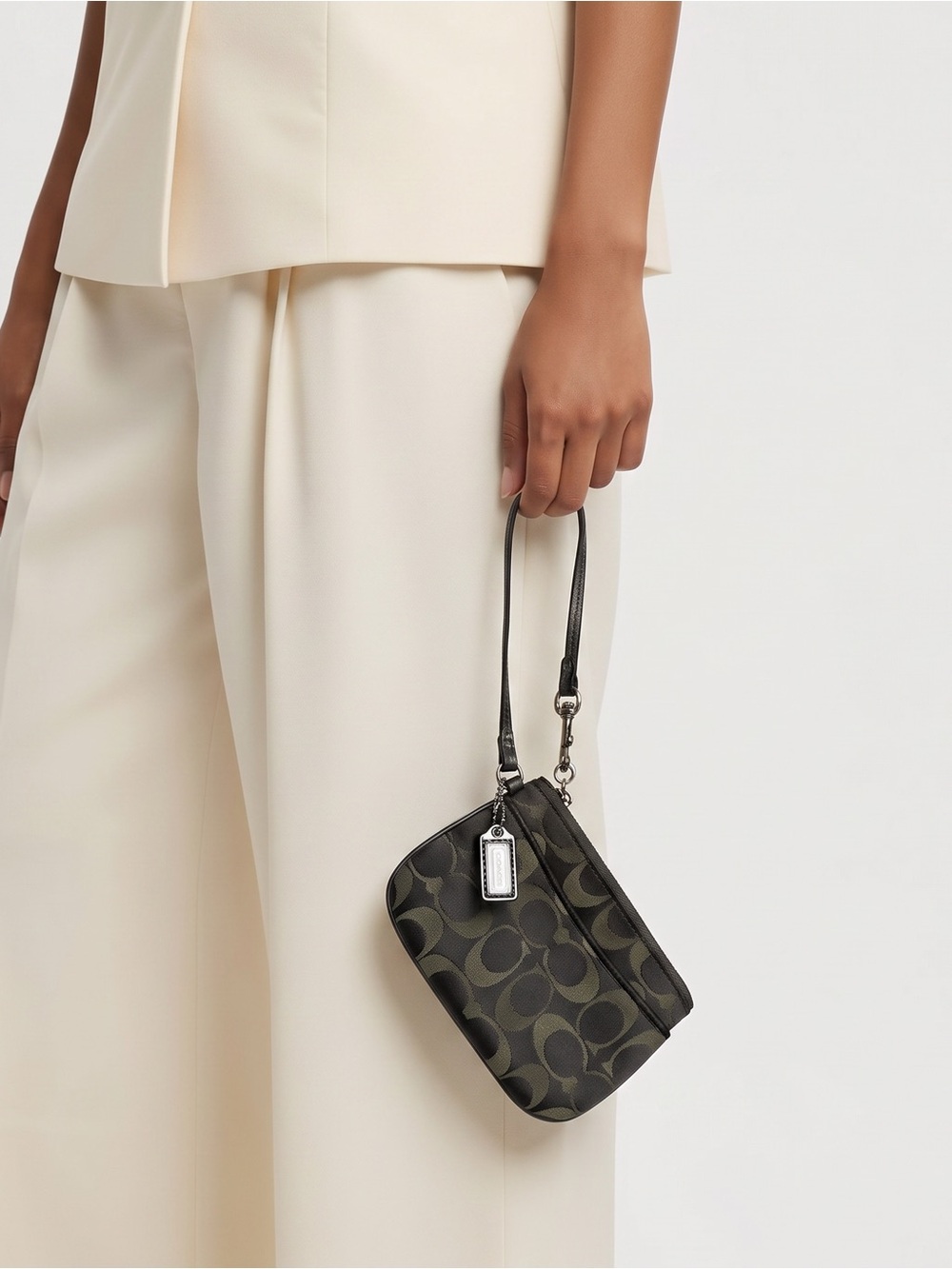 Coach Signature Canvas Wristlet Brown Black